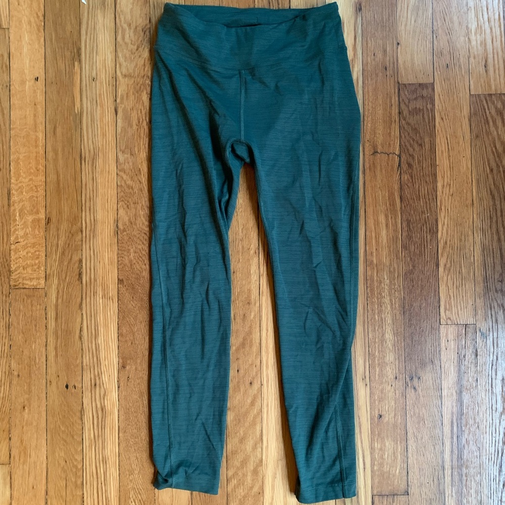 Outdoor Voices HunterGreen Warmup 7/8 Crop Legging